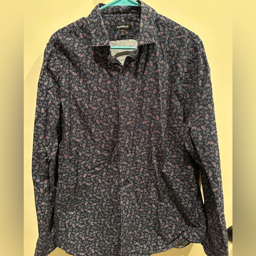 Express men’s floral button down shirt